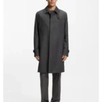 Water-repellent coat in virgin wool