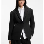 Relaxed-fit blazer in seersucker with chain belt