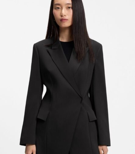 Longline slim-fit blazer with concealed closure, Black